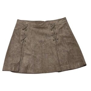 She + Sky Skirt Sz Large Faux Suede Above Knee Trendy Spring Back Zip Soft Skirt